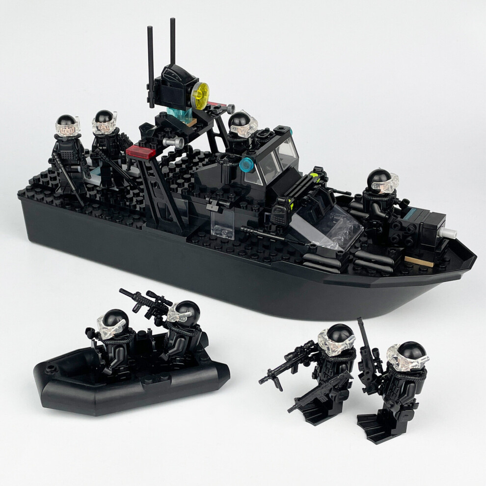 (A) DIY large Gunboat guard boat police boat with military building block Minifigures toy