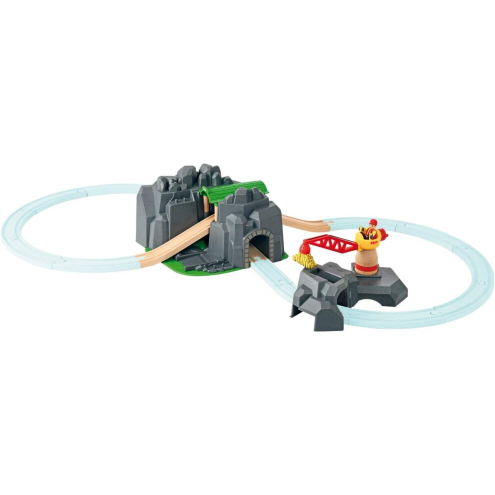 BRIO World Crane and Mountain Tunnel Train Set Accessories for