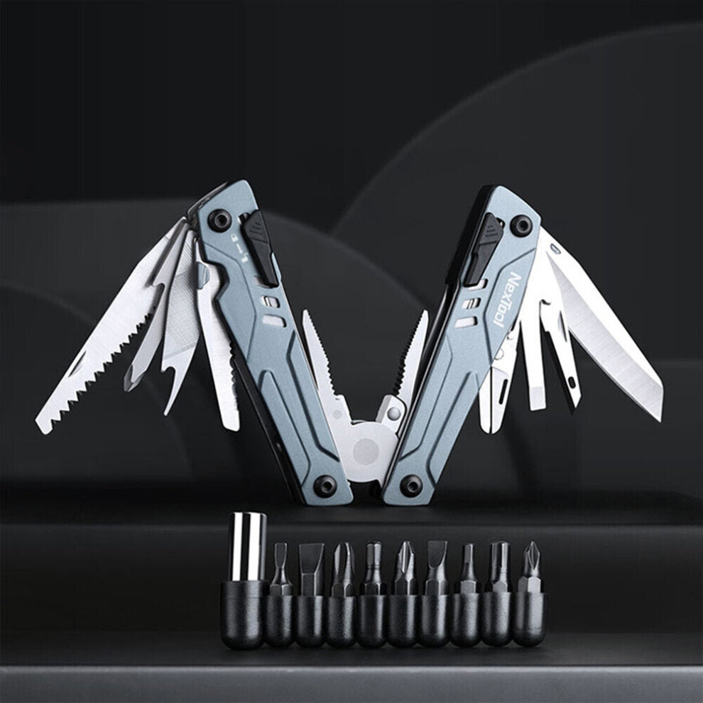 15 In 1 Stainless Steel Multifunction Pliers With 15 PCS Screw Driver Heads Multifunctional Portable EDC Folding Knifes Tool