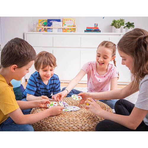 Asmodee Asmodee | Dobble | Card Game | Ages 6+ | 2-8 Players | 15 Minutes Playing Time, Assorted 2