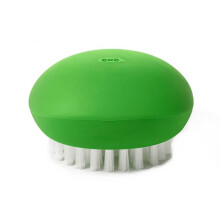 OXO Good Grips Flexible Vegetable Brush