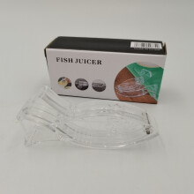 (a-Style of fish-1pcs) Lemon Clip Juicer Bird Shape Manual Transparent Fruit Citrus Juicer Home Bar Kitchen Gadgets Hand Held Orange Juicer Squeezer