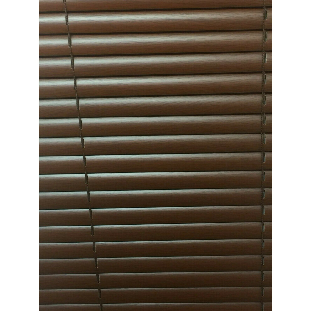 Sales Today Interior (135Cm X 150Cm) Walnut Pvc Venetian Trimmable Window Blinds
