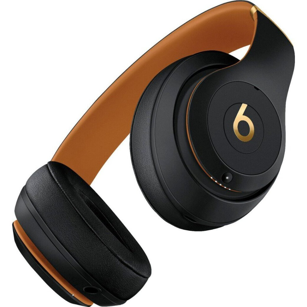 Beats shops by Dr. Dre Beats Studio Wireless in Black