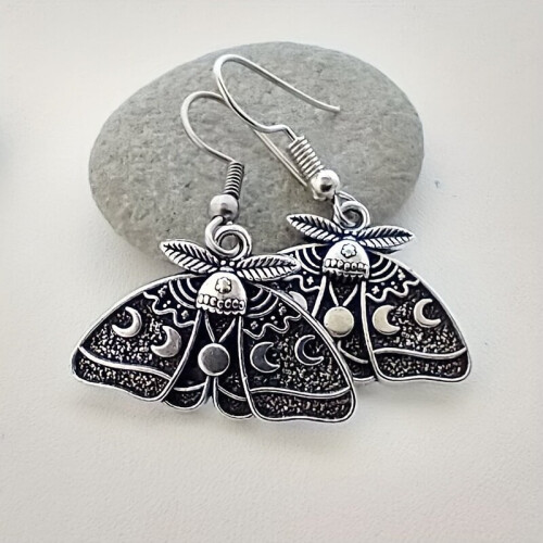 1pair Retro Gothic Moth Pattern Earrings For Men Ear Jewelry 1