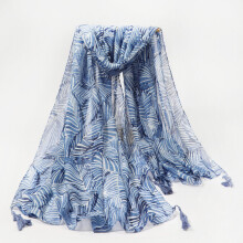 1pc Mens Casual Leaf Beach Vacation Wind Scarf