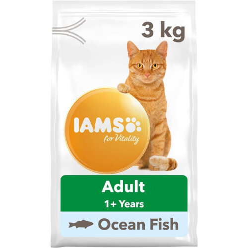 Iams IAMS Complete Dry Cat Food for Adult 1+ Cats with Ocean Fish 3 kg