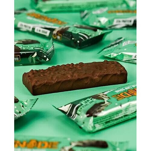 Grenade Grenade High Protein, Low Sugar Bar - Dark Chocolate Mint, 12 x 60 g 2