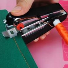 Mini Portable Needlework Cordless Hand-Held Clothes Fabrics Sewing Machin