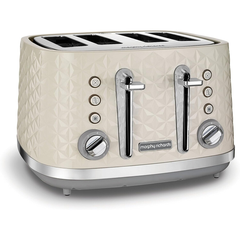 Vector 4 Slice Toaster 248132 Cream Four Slice Toaster Cream Toaster + Pyramid Kettle 108132 Traditional Kettle Cream