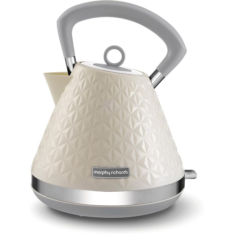 vector-4-slice-toaster-248132-cream-four-slice-toaster-cream-toaster---pyramid-kettle-108132-traditional-kettle-cream