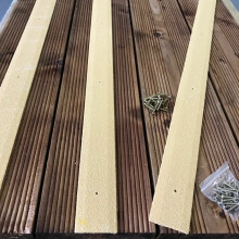 (Beige Decking Strips) Non Slip Decking Strips - 1000mm x 50mm