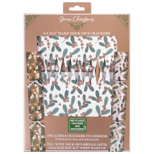 Make Your Own Eco-Friendly Berry Christmas Crackers White Brown Xmas
