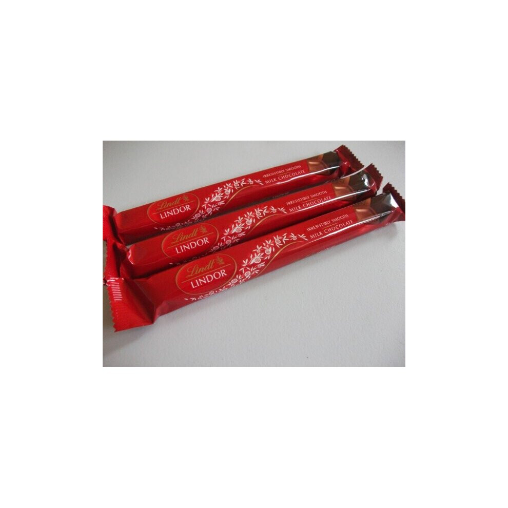 (Pack Of 12) Lindt Lindor Smooth Milk Chocolate Sticks 38g