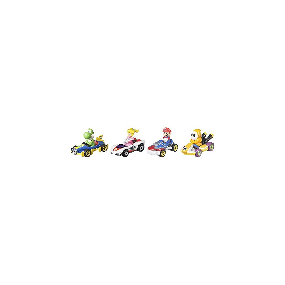 GWB38 Mario Kart Die-Cast Character Replicas in 4-Pack Each Assortment Includes Fan-Favorite Characters and 1 Exclusive Ages 3 and older,