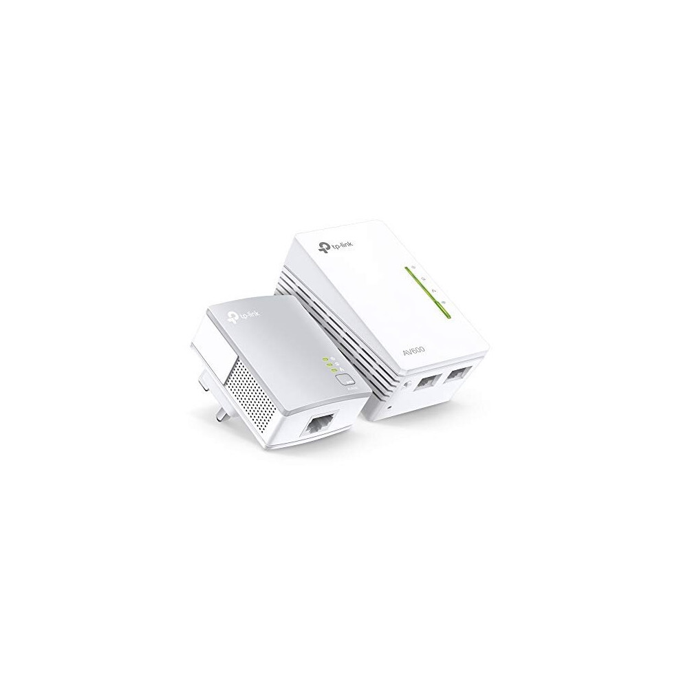 AV600 Powerline Adapter Wi-Fi Kit, Wi-Fi Booster/Hotspot/ Extender, Wi-Fi Speed up to 300Mbps, 2+1 (TL-WPA4220 KIT) | N300 Mbps+AV600 Mbps|2 Pack