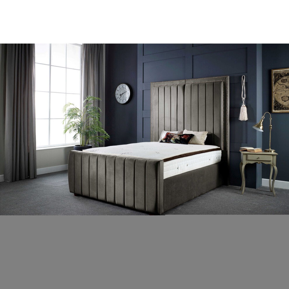 (4FT6 DOUBLE) DS Living Milly Grey Velvet Panel Bed Frame