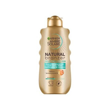Ambre Solaire Natural Bronzer Self Tan Lotion, Natural & Streak Free Fake Tan, with Apricot Oil & Vitamin E, Gradual Tan that Lasts Up To 1 Week,