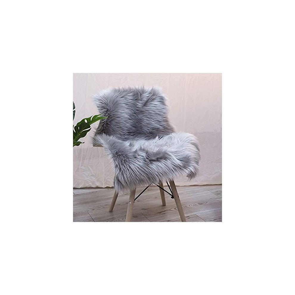Faux Fur Sheepskin Style Rug,Faux Fleece Fluffy Area Rugs Seat Pad Anti-Skid Yoga Carpet for Living Room Bedroom Sofa Floor(Grey,60 x 90cm)