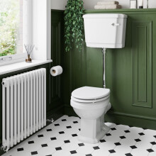 Park Lane Traditional Low Level Toilet with Soft Close Seat SAN900LLWC - White Gloss Finish