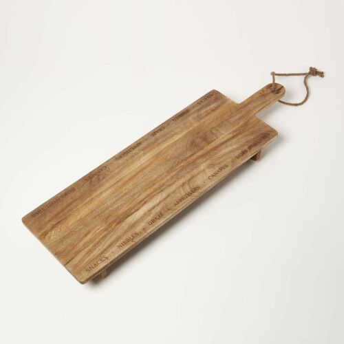 Homescapes Engraved Mango Wood Serving Board, 100 x 30 cm 1