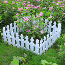 Set of 4 Plastic Picket Garden Fence Path Border