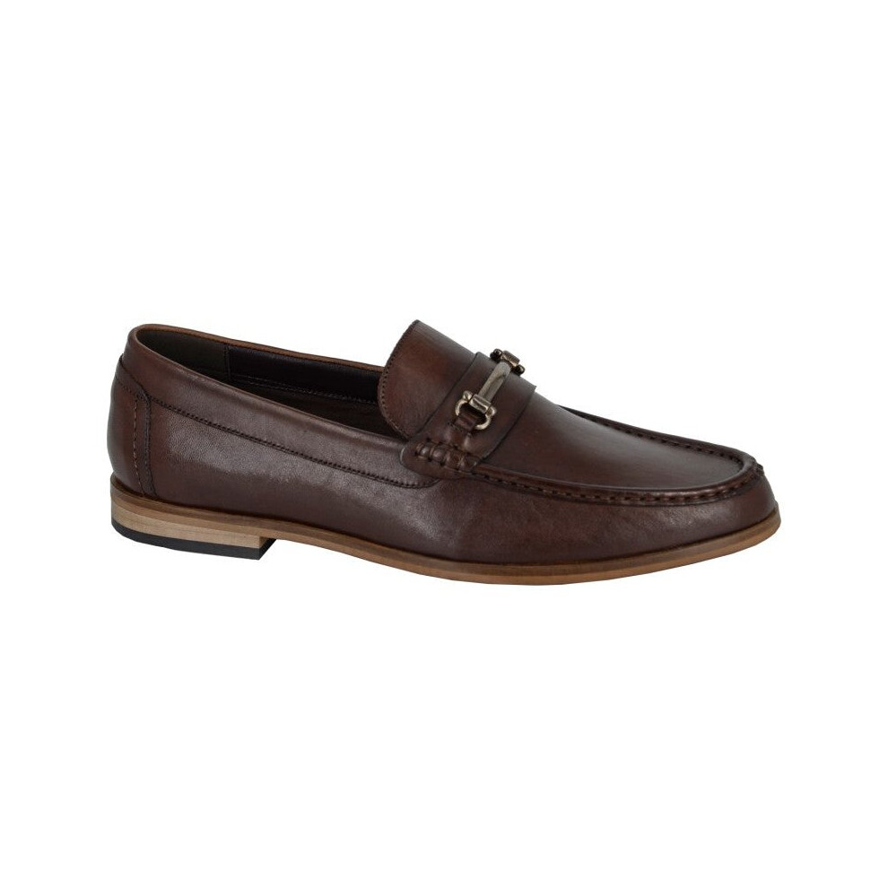 (11) Men ROAMERS Dark Brown Leather Slip-on Casual Tunit Sole