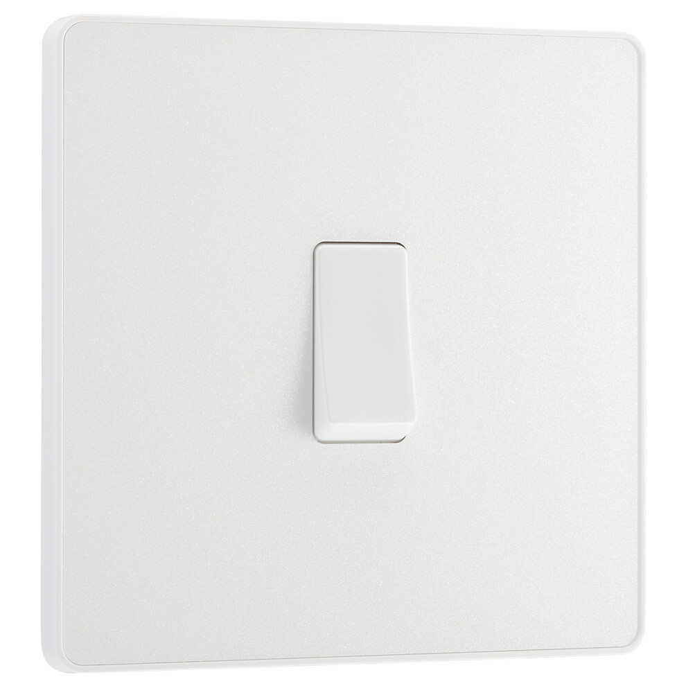 Bg Evolve Pearl White Single Light Switch 20A 16Ax 2 Way - Pcdcl12w 5050765192736