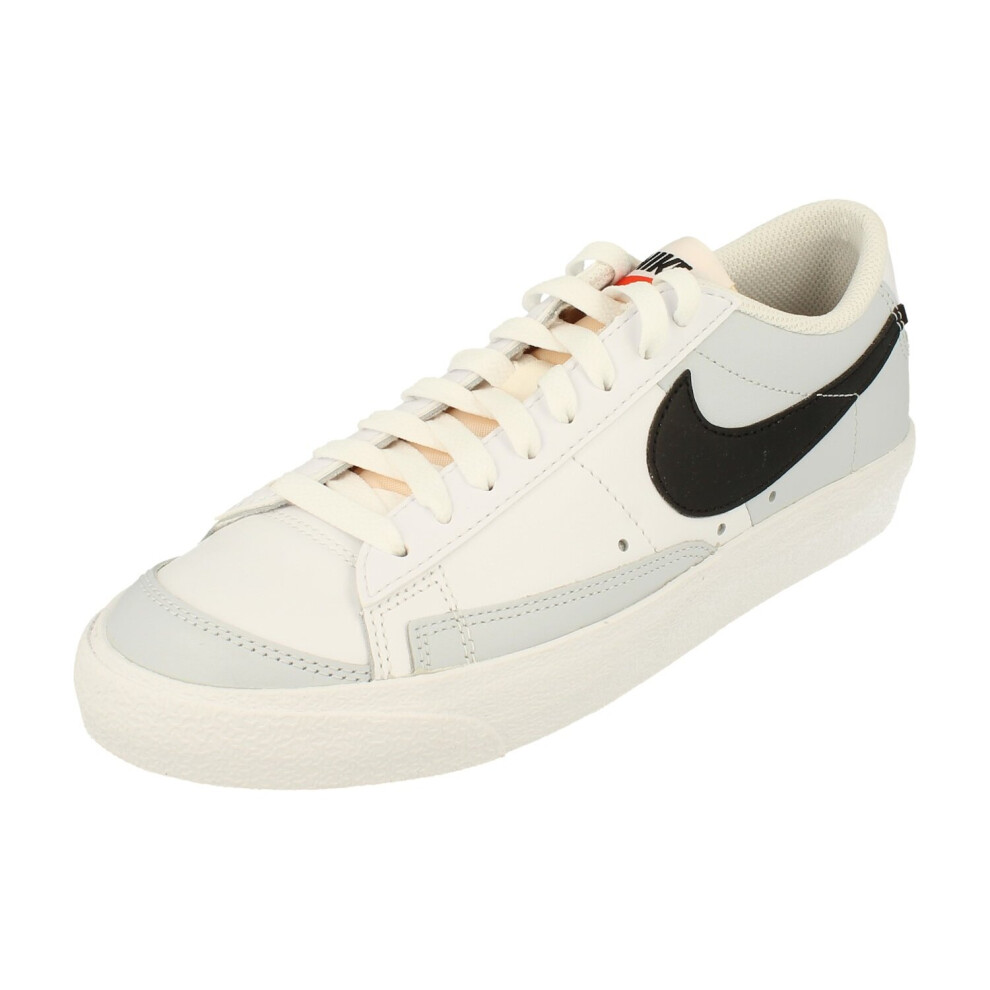 (6.1) Nike Blazer Low 77 VNTG Mens Trainers Dz3480 Sneakers Shoes