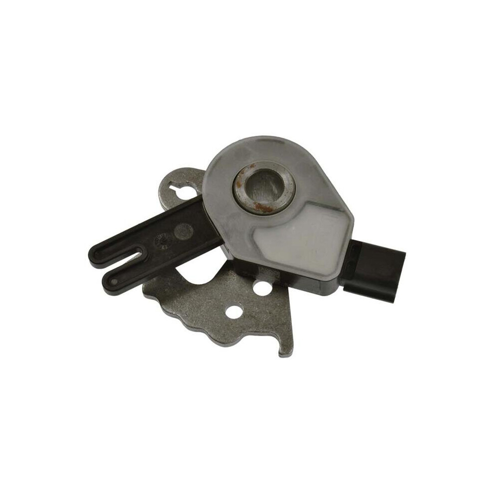 Standard Ignition Parts Ns702 Neutral Safety Switch For 2017-2018 Ford Fusion 033086546452