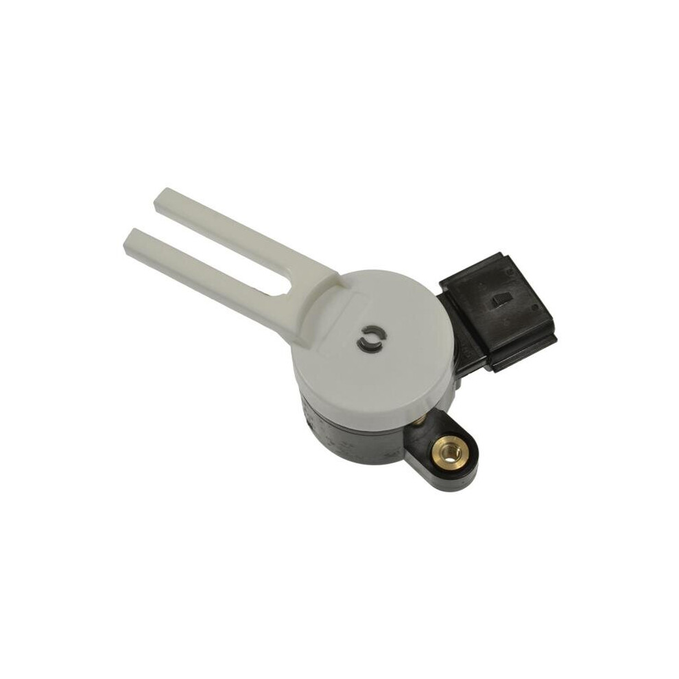 Standard Ignition Parts Sls568 Stop Switch For 2015-2018, 2020 Chevrolet Silverado 2500 Hd Light 033086211923