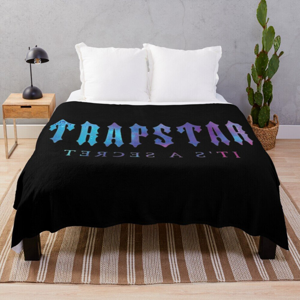 Fleece Throw Blanket TRAPSTAR for Sofa Couch Kids 60 x 50 Inches