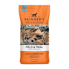 Skinner's Field & Trial Maintenance – Complete Dry Adult Dog Food, For Overweight or Less Active Dogs, 15kg
