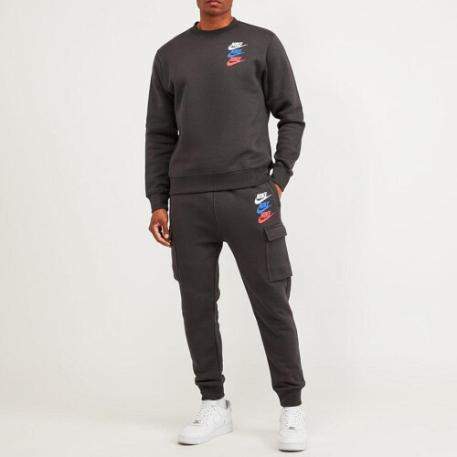 mens nike crew neck tracksuit