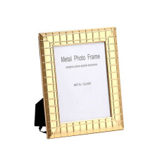 Style Desktop Stand Photo Frame Silver Plated Metal Photo Displays MPF012