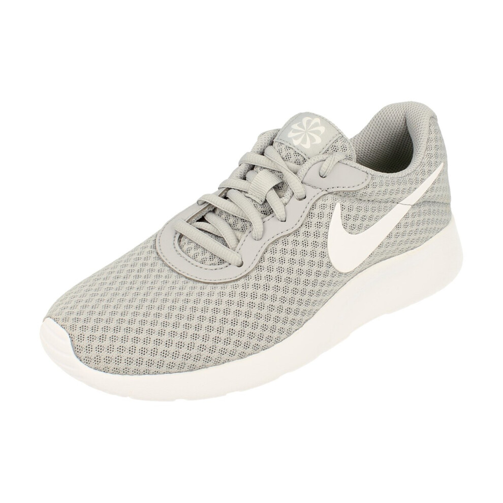 (5) Nike Womens Tanjun Trainers Dj6257 Sneakers Shoes