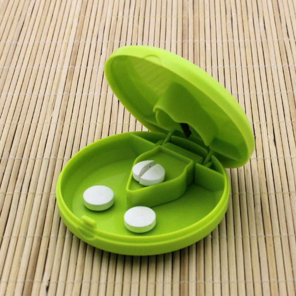 Green Portable Pill Cutter Splitter Divide Storage Medicine Cut Compartment Box Holder Travel Pill Case Medicine Drugs Pill Container