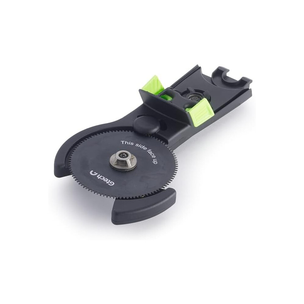 Branch Cutter Attachment Cordless Hedge Trimmer HT50
