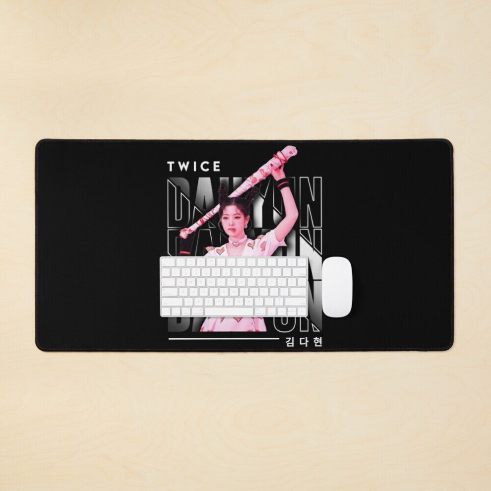Desk Mat Kim Dahyun Large Gaming Mouse Pad 35X16 Inch 7802738369380