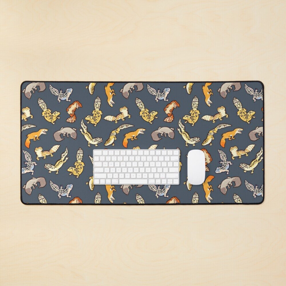 Desk Mat Chub Geckos In Large Gaming Mouse Pad 35X16 Inch Dark/Grey 7802738366426