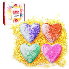 4 x Large Love Heart Bath Bombs from Zimpli Gifts, Fizzy Spa Moisturizing Gift Set for Her, Christmas Gifts, Xmas Presents for Women, Girlfriend,