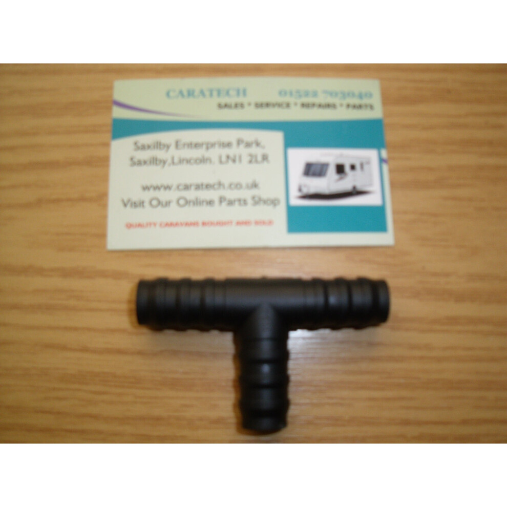 1/2" - 12 mm Equal ' T ' Connector - Black - 81114