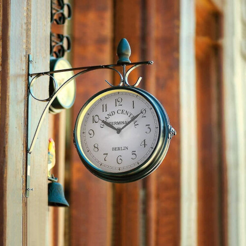 Double-sided Wall Clock Station Clock Garden Clock Double-sided Clock Time Indicator 33 X 30 X 10 Cm 2