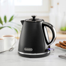 (Black) Daewoo Stirling Pyramid Kettle 1.7L Cordless 3KW Rapid Boil Easy Fill