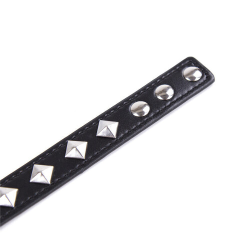 Faux Leather Fetish Collar with Diamond Rivets 2