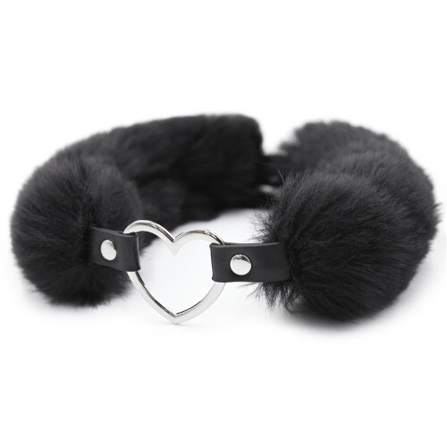 VF Fluffy Collar with a Stainless Steel Heart Feature 1