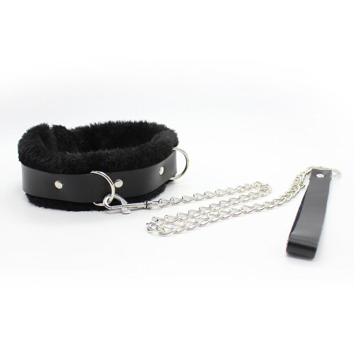 Cruella Devil Inspired Fluffy Collar and Lead 1