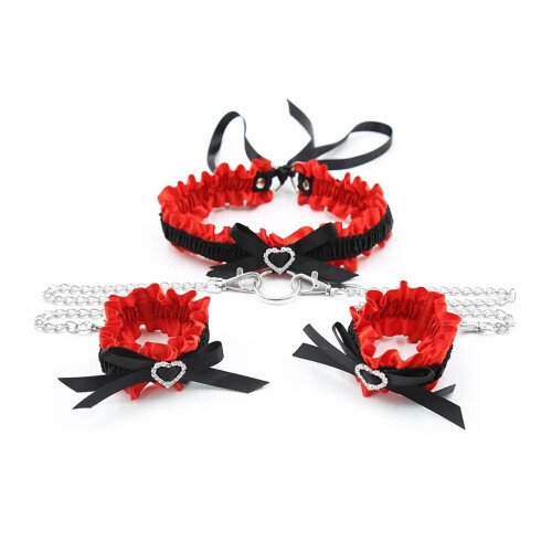 Garter Style Collar and Cuffs 2