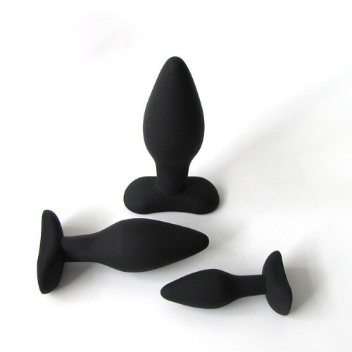 To The Hilt Black Silicone Butt Plug