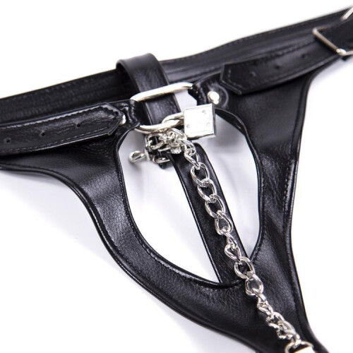 Dominatrix Leather Chain Knickers 2